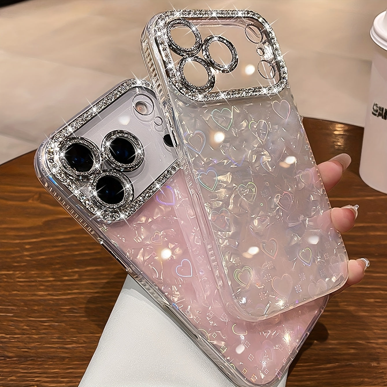 Funda Blanca con Diamantes y Protección Antigolpes para iPhone